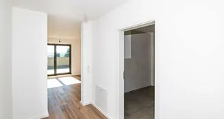 von_poll_real_estate_property_25201111_image_13