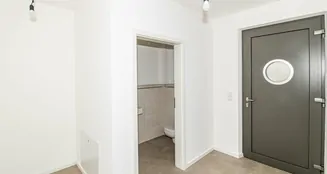 von_poll_real_estate_property_25201111_image_15