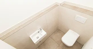 von_poll_real_estate_property_25201111_image_17