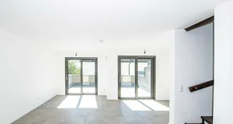 von_poll_real_estate_property_25201111_image_18