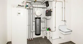 von_poll_real_estate_property_25201111_image_30