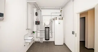 von_poll_real_estate_property_25201113_image_33