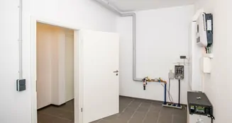 von_poll_real_estate_property_25201113_image_35