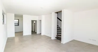 von_poll_real_estate_property_25201113_image_27