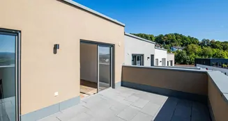 von_poll_real_estate_property_25201112_image_1