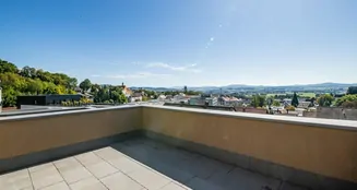 von_poll_real_estate_property_25201112_image_2