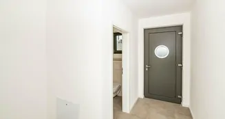 von_poll_real_estate_property_25201112_image_15