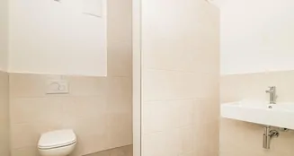 von_poll_real_estate_property_25201112_image_23