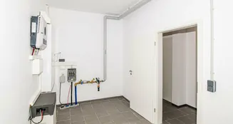 von_poll_real_estate_property_25201112_image_36