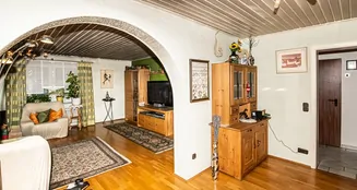 von_poll_real_estate_property_25201116_image_12