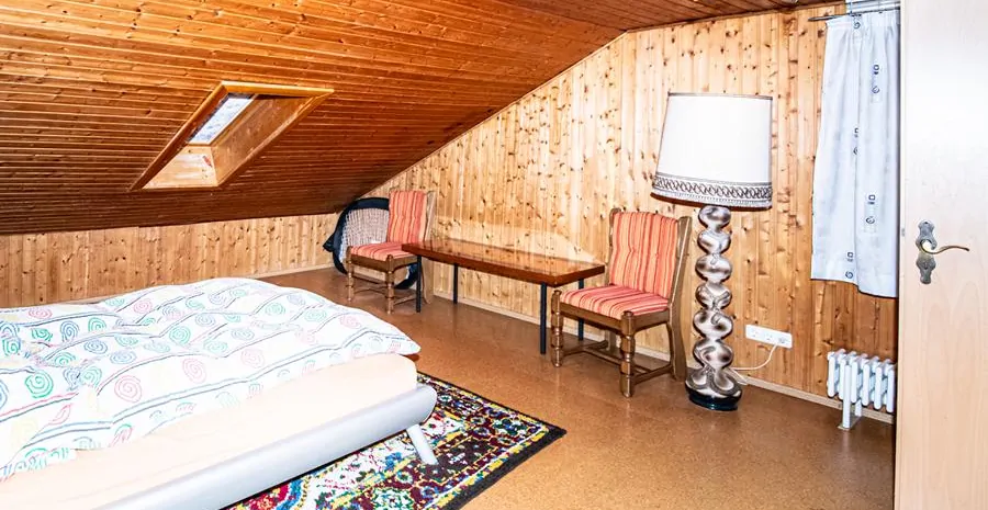 DG_Eingangsbereich_mit_Schlafzimmer