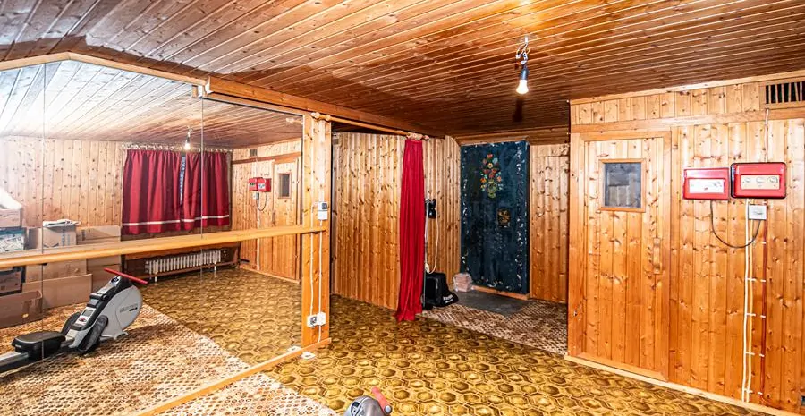 DG_Hobbyzimmer mit Sauna