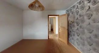 von_poll_real_estate_property_25201120_image_19