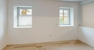 von_poll_real_estate_property_25201120_image_8