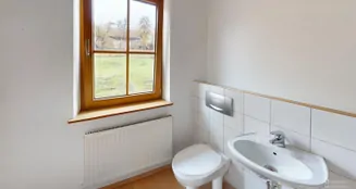 von_poll_real_estate_property_25201120_image_23