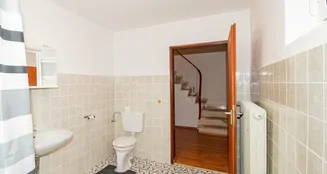 von_poll_real_estate_property_25201110_image_31