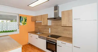 von_poll_real_estate_property_25201110_image_16