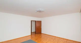 von_poll_real_estate_property_25201110_image_24