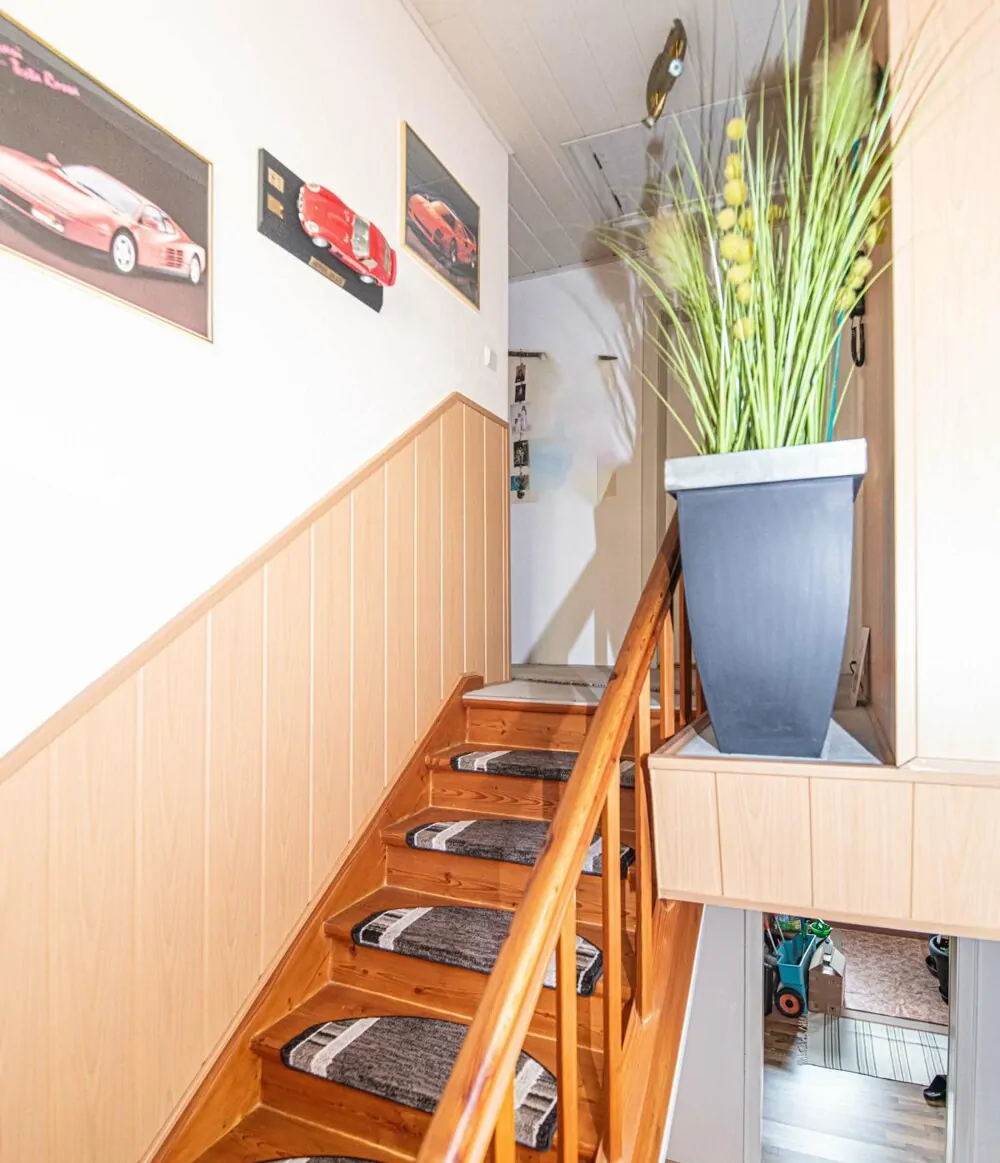 EG_Treppe_zwischen_EG_und_DG