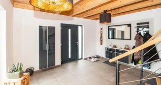 von_poll_real_estate_property_25201126_image_6