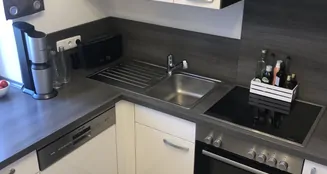 von_poll_real_estate_property_25201126_image_33