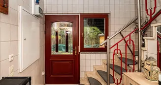 von_poll_real_estate_property_25201121_image_8