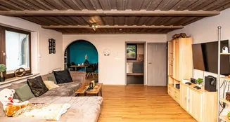 von_poll_real_estate_property_25201121_image_18