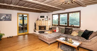 von_poll_real_estate_property_25201121_image_16