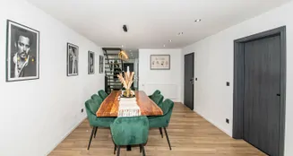 von_poll_real_estate_property_26201001_image_17