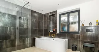 von_poll_real_estate_property_26201001_image_11