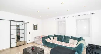 von_poll_real_estate_property_26201001_image_8