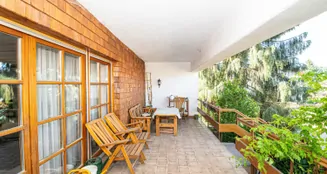 von_poll_real_estate_property_26201010_image_29