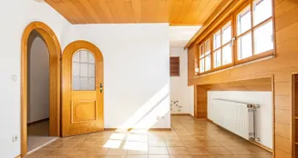 von_poll_real_estate_property_26201010_image_12