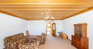 von_poll_real_estate_property_26201010_image_17