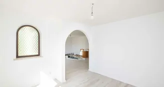 von_poll_real_estate_property_26201012_image_10