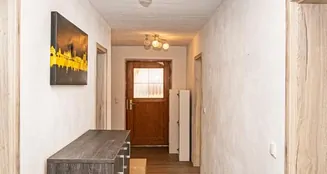 von_poll_real_estate_property_26201013_image_23