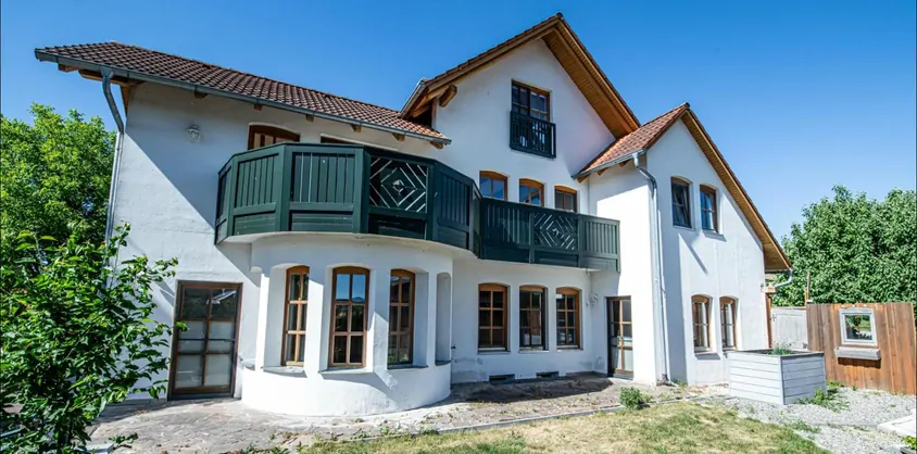 von Poll Immobilien GmbH