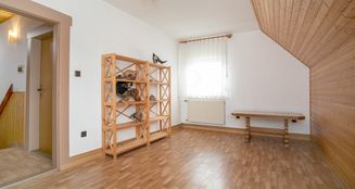 von_poll_real_estate_property_25059015_image_6