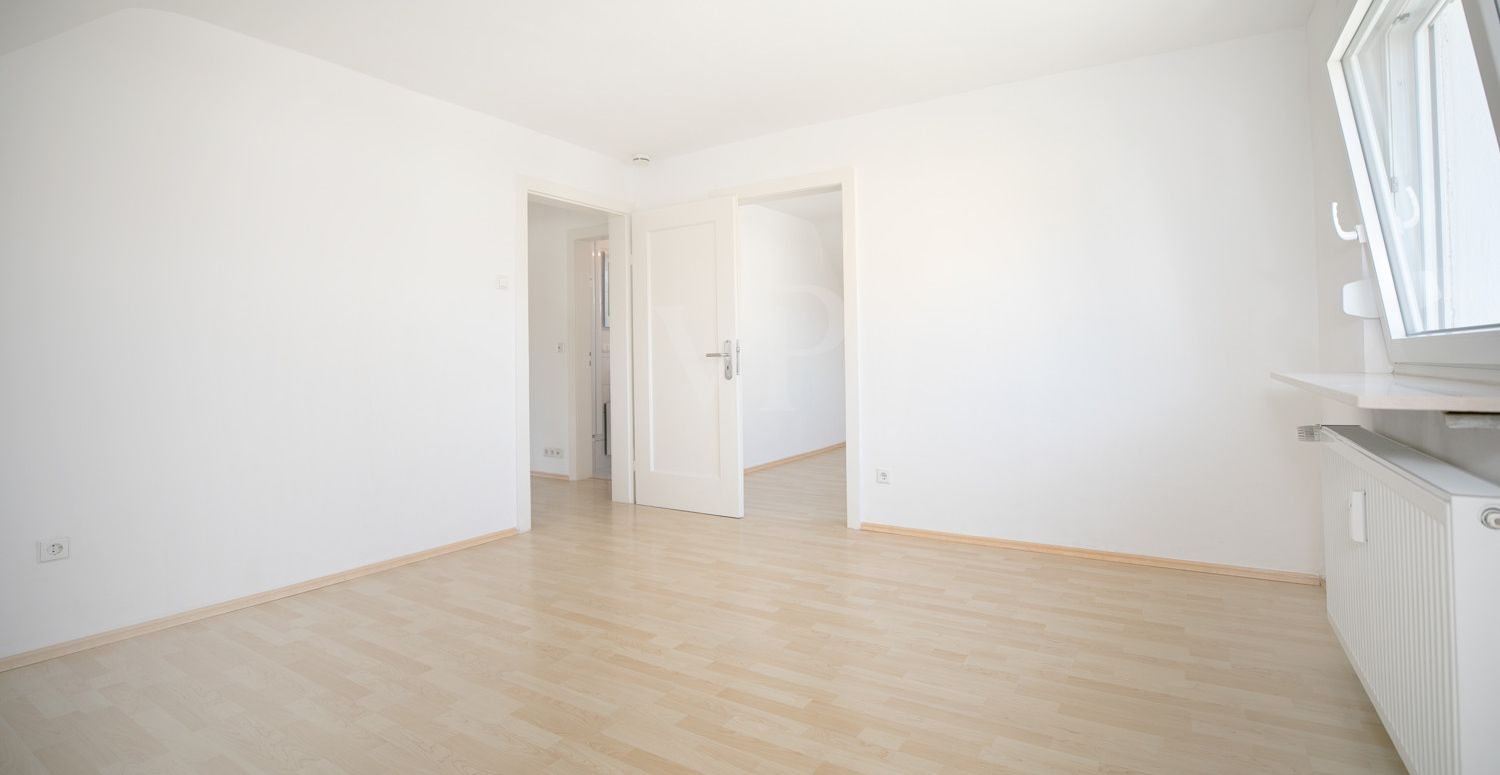 Wohnzimmer 1. OG (II)
