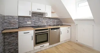 von_poll_real_estate_property_25059023_image_12