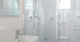 von_poll_real_estate_property_25059023_image_13