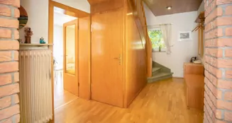 von_poll_real_estate_property_25059025_image_3