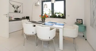 von_poll_real_estate_property_25059031_image_5