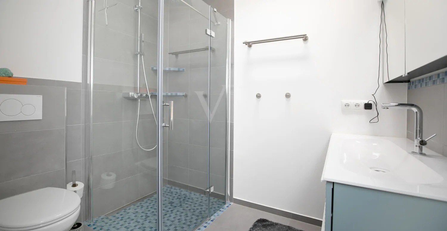 Tageslichtduschbad en suite