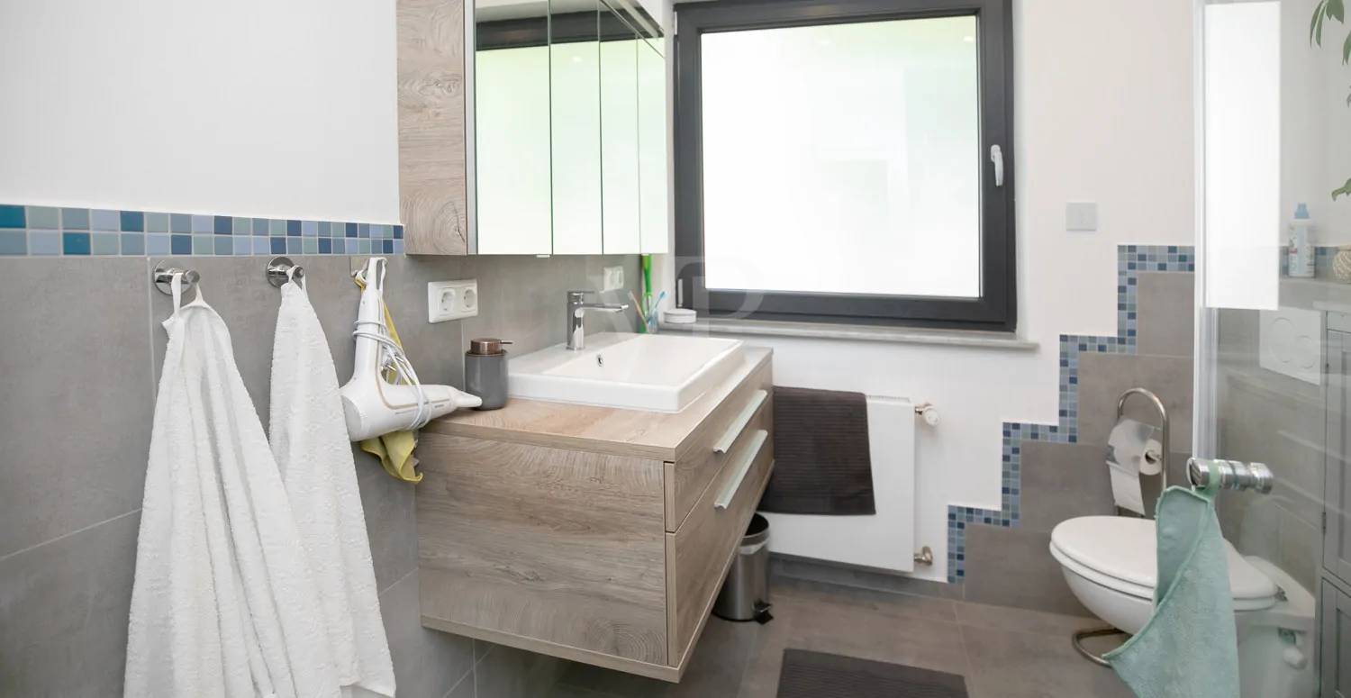 Tageslichtduschbad ELW