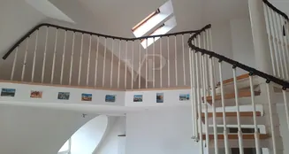 von_poll_real_estate_property_25059036_image_1