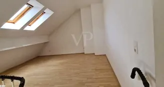 von_poll_real_estate_property_25059036_image_2