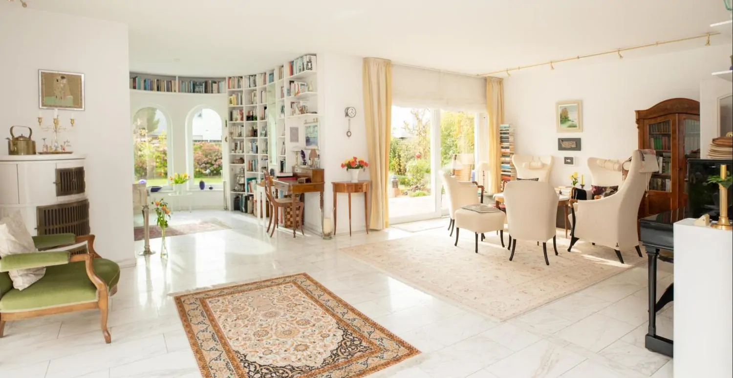 Freistehendes Einfamilienhaus mit Einliegerwohnung und Süd-West Garten in ruhiger Wohnrandlage