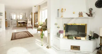 von_poll_real_estate_property_25059032_image_4