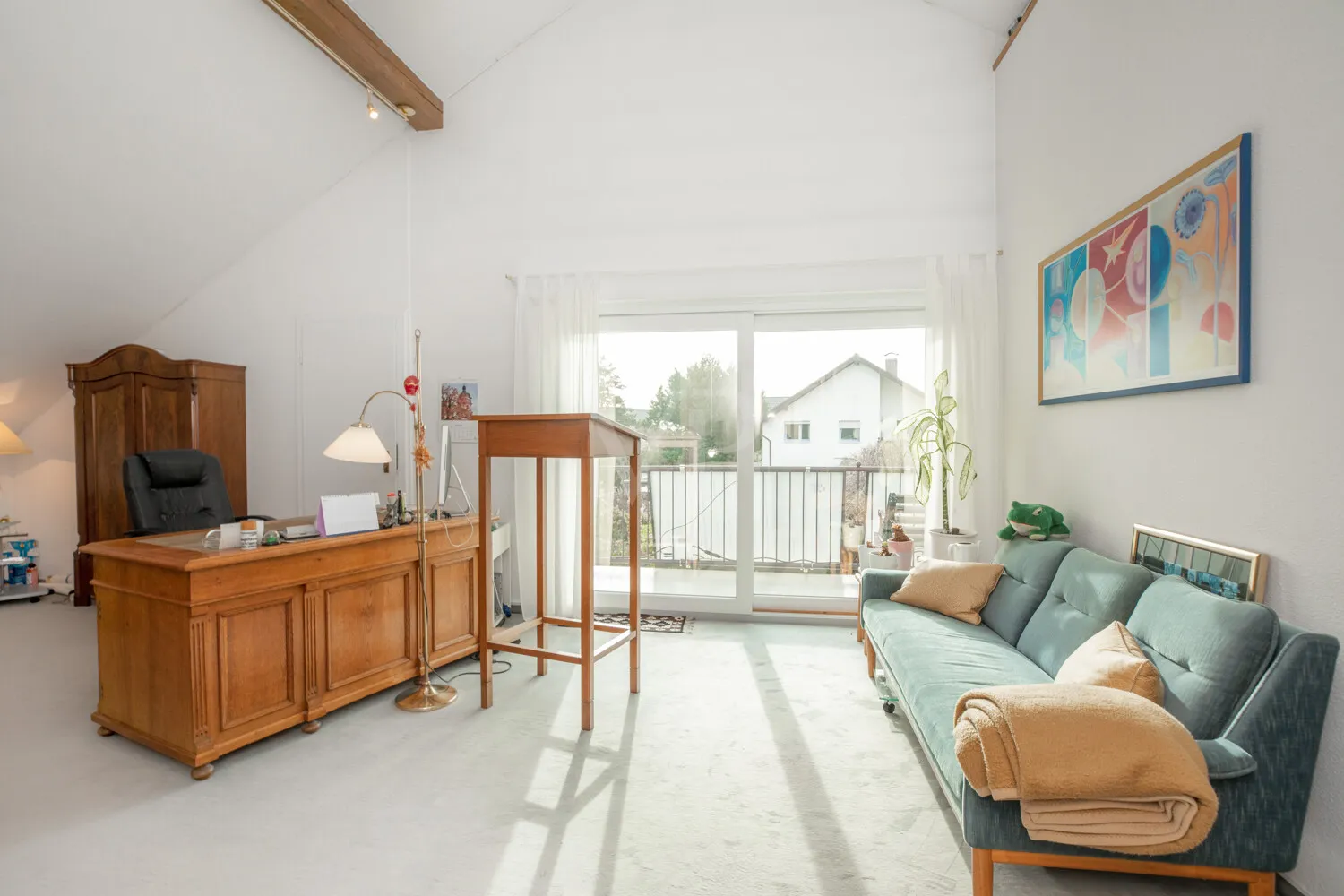 Wohnzimmer ELW mit Balkon (II)